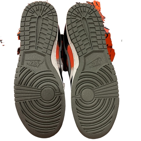 Nike Dunk Low Retro Graffiti Pack Black Red Shoes DM0108-001 Men's Sizes - Picture 8 of 8